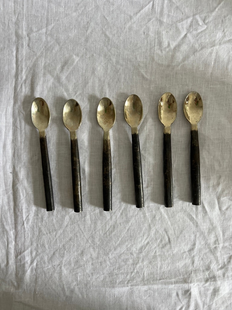 24 piece wiggle metal cutlery set