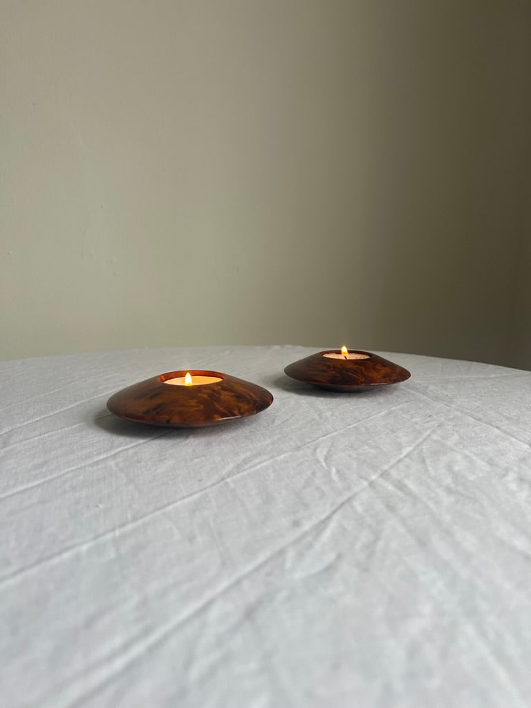 Pair of thuya wood tea light holders