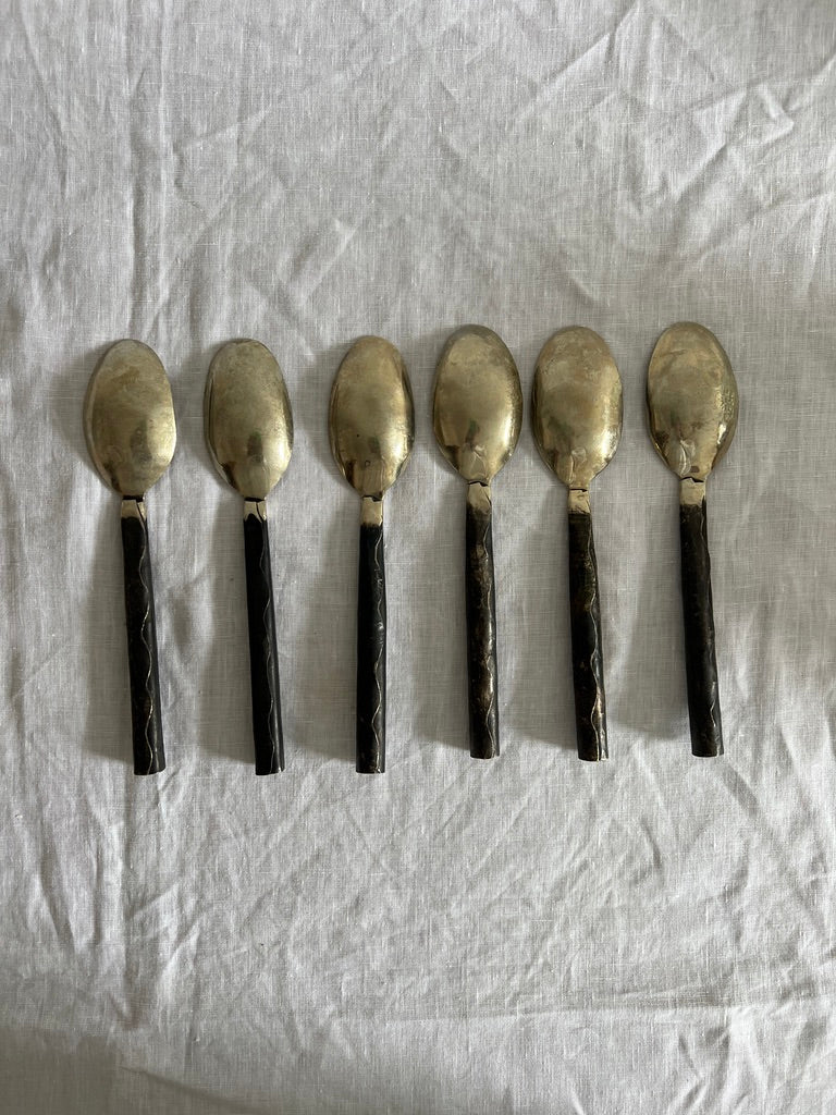 24 piece wiggle metal cutlery set