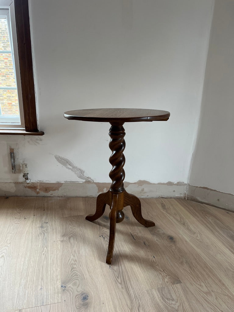 CIRCULAR SPIRAL & BALL WOOD SIDE TABLE