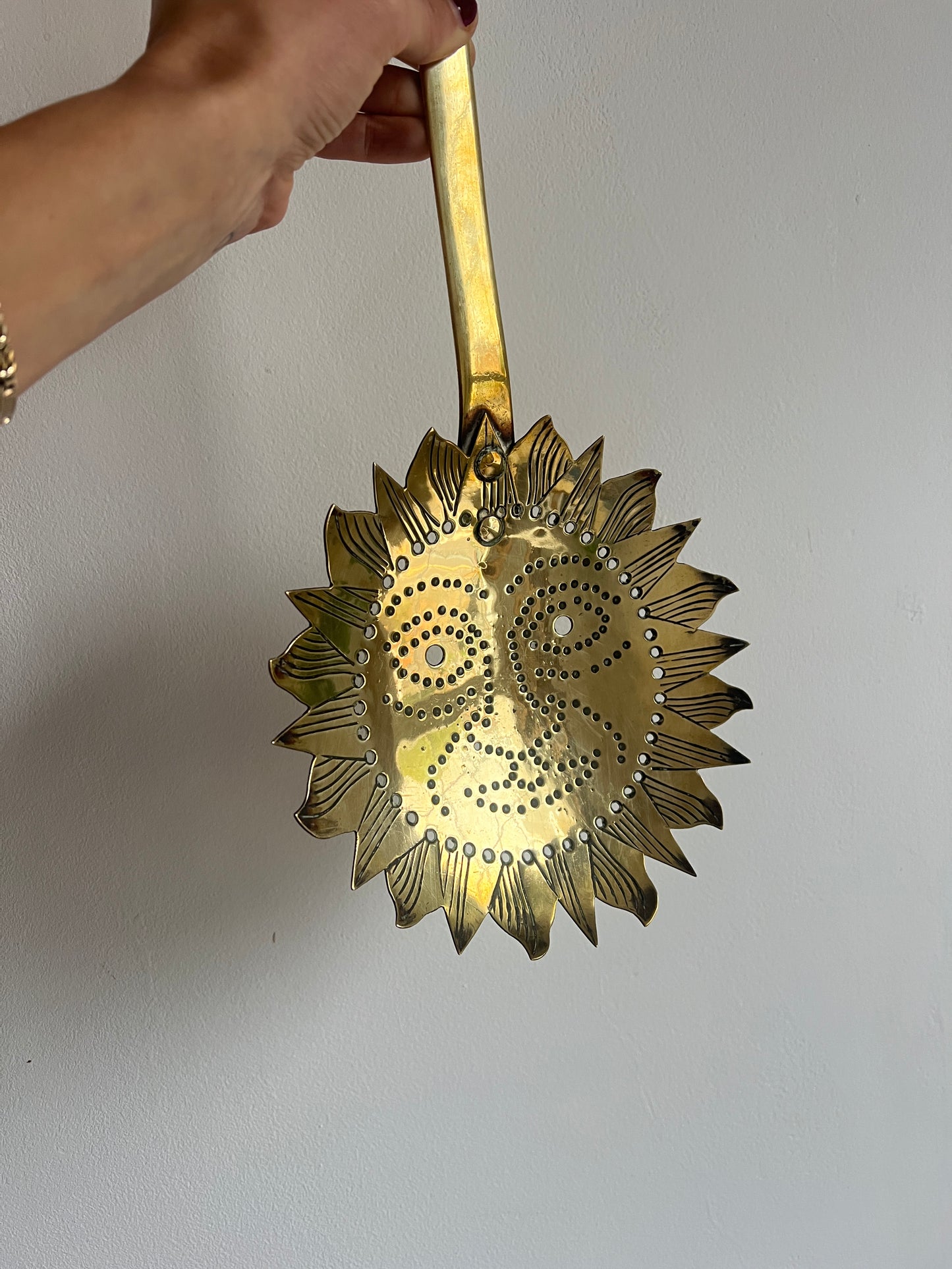 DECORATIVE BRASS SUN HANGING