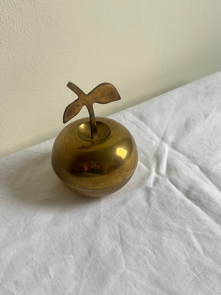 BRASS APPLE