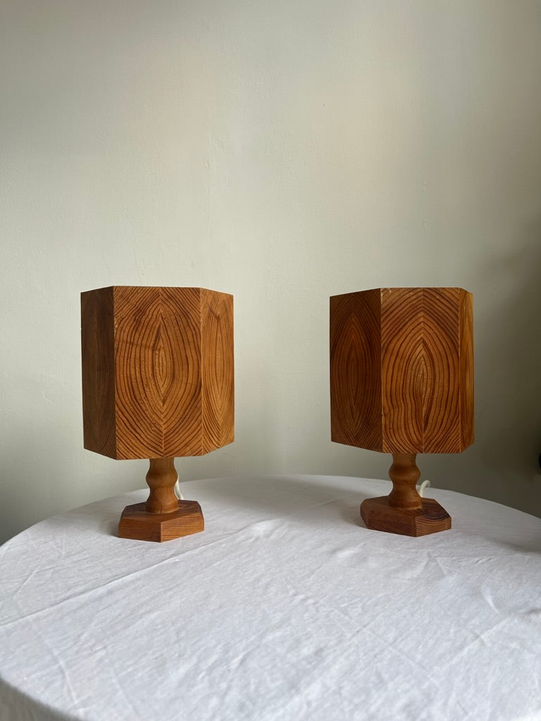 Pair of pine matching bedside table lamps