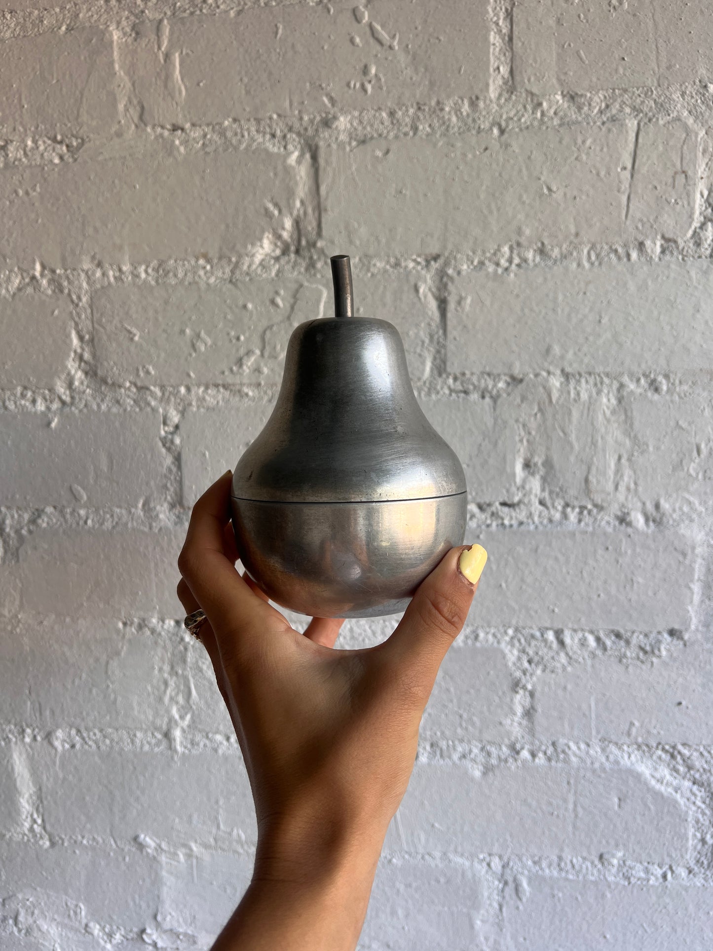 SMALL CHROME PEAR