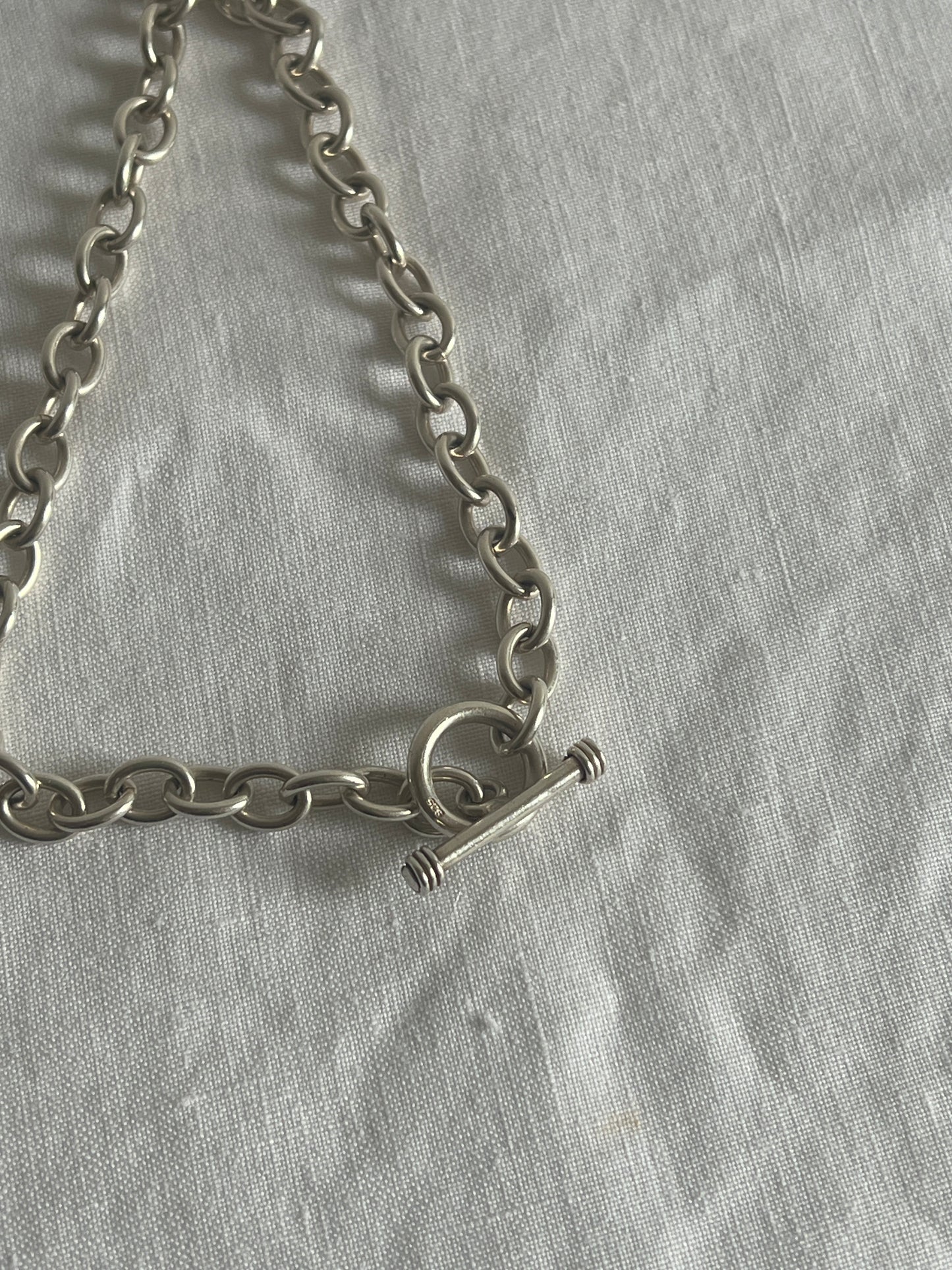 ANCHOR SILVER NECKLACE WITH DETAILED T BAR
