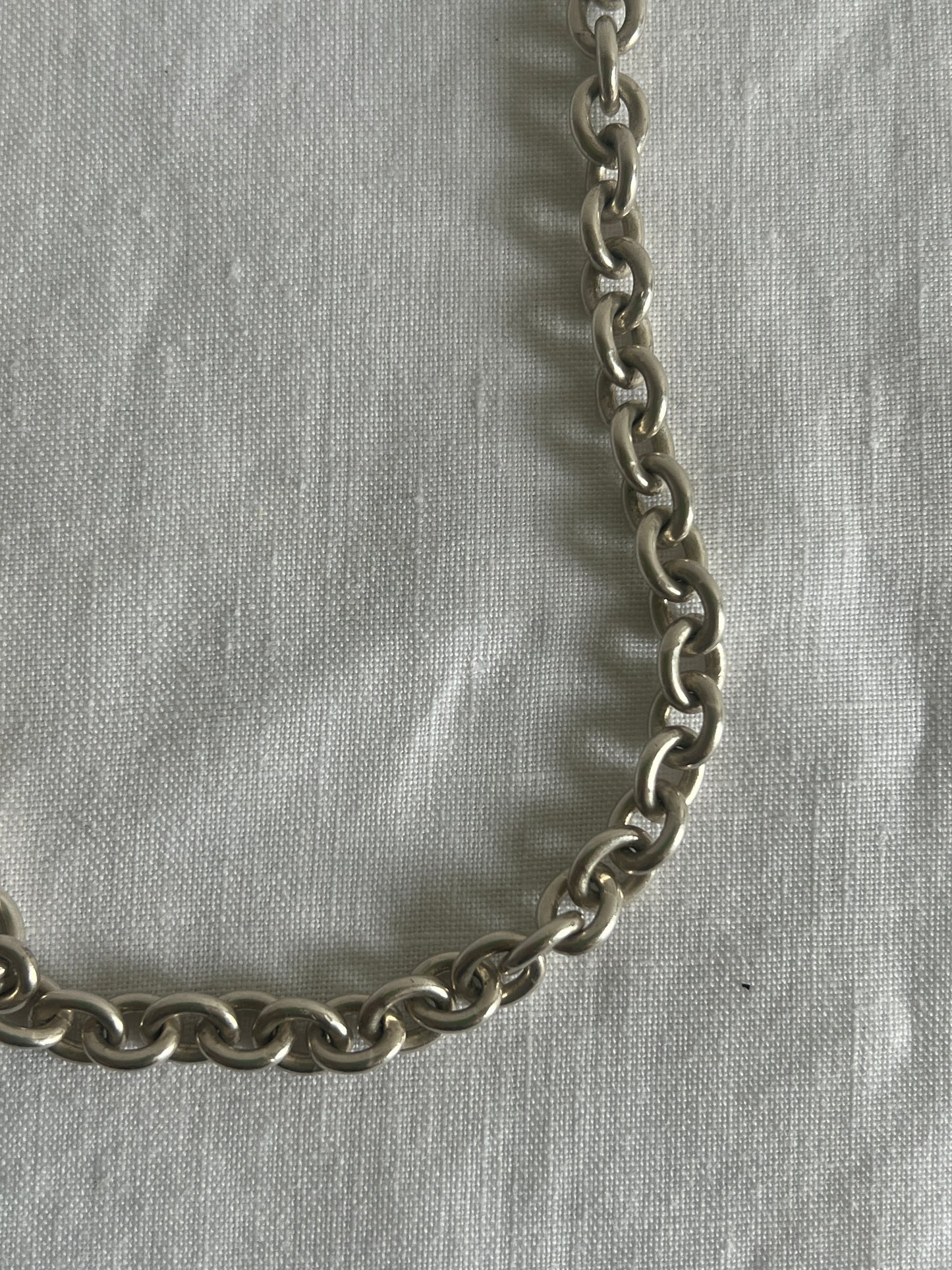 SIMPLE ANCHOR SILVER NECKLACE