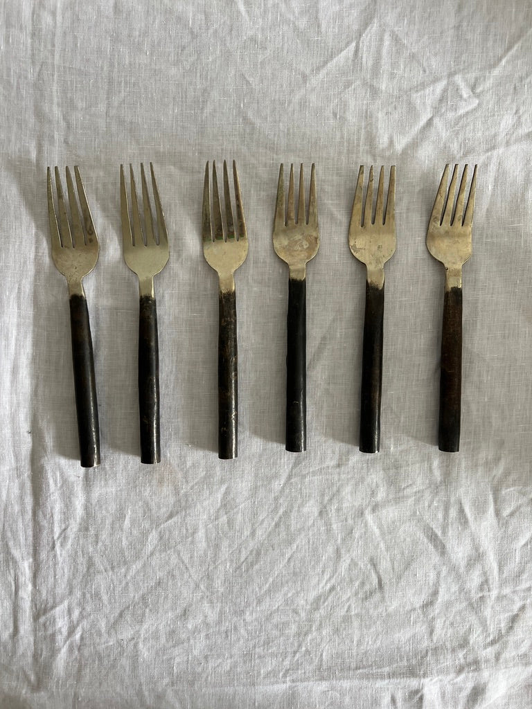 24 piece wiggle metal cutlery set