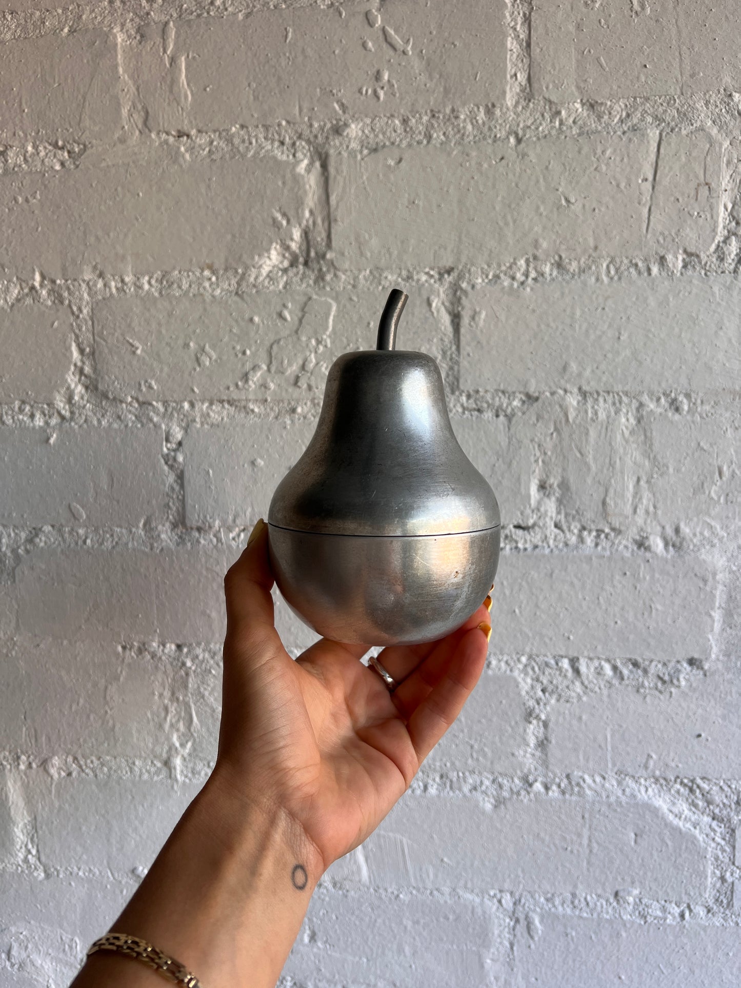 SMALL CHROME PEAR