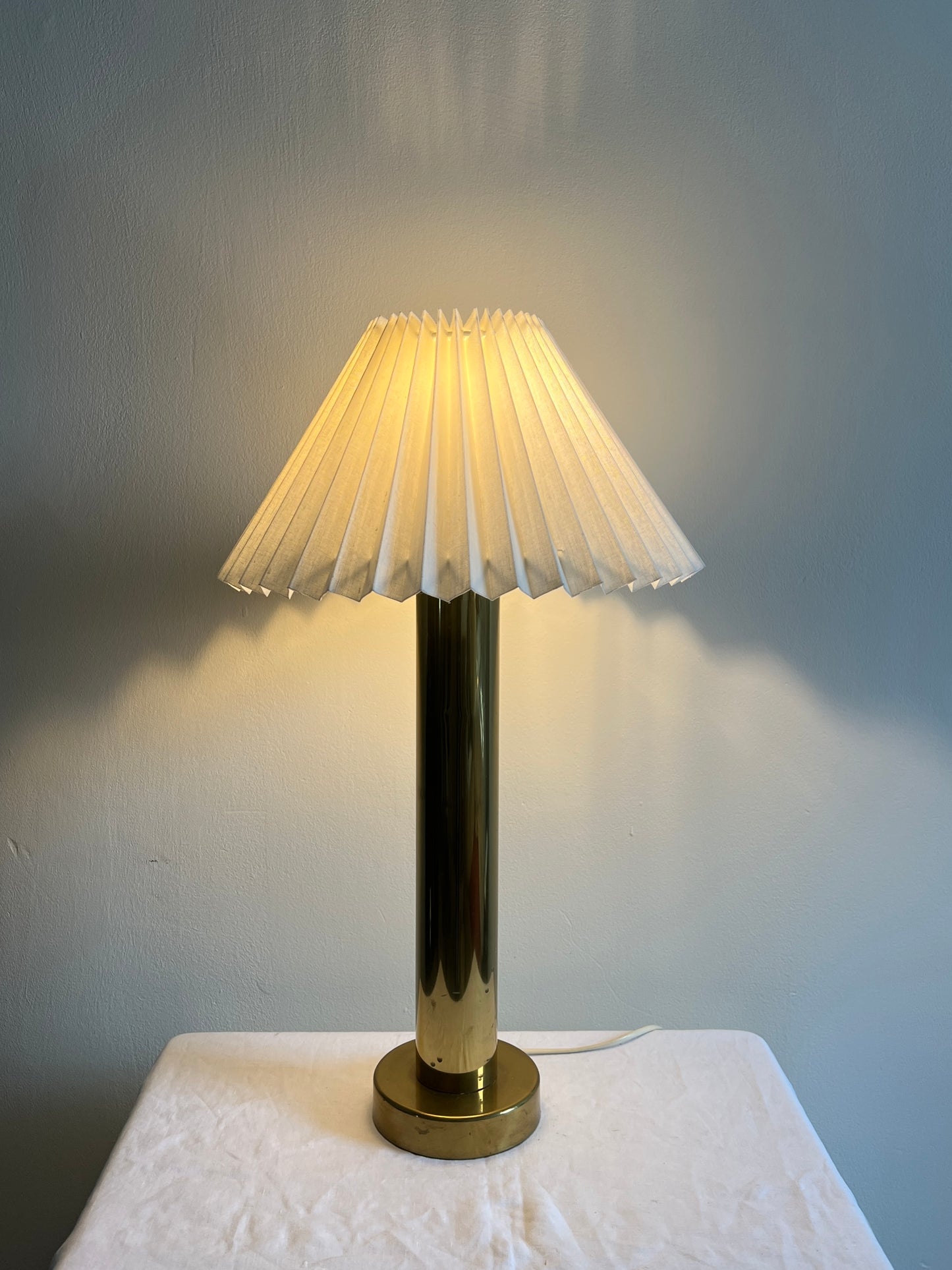 BRASS SWEDISH TABLE LAMP NO.3