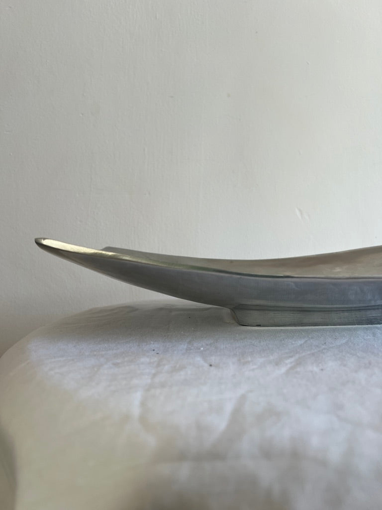 CHROME CURVED DISH WITH CHECKED PATTERN