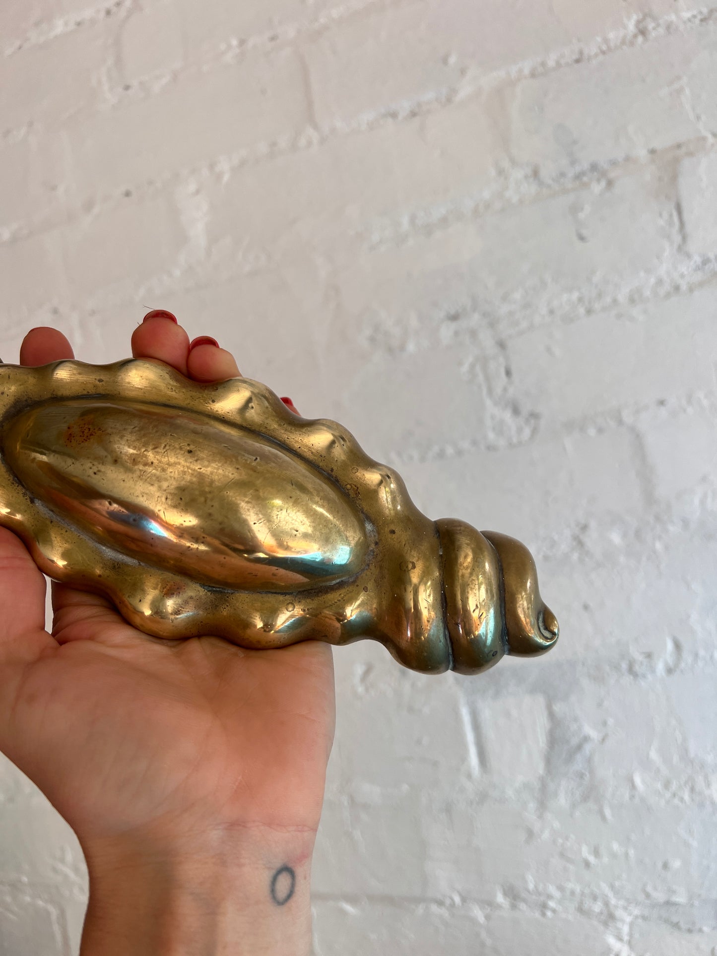 WEIGHTED BRASS SHELL DOOR STOP