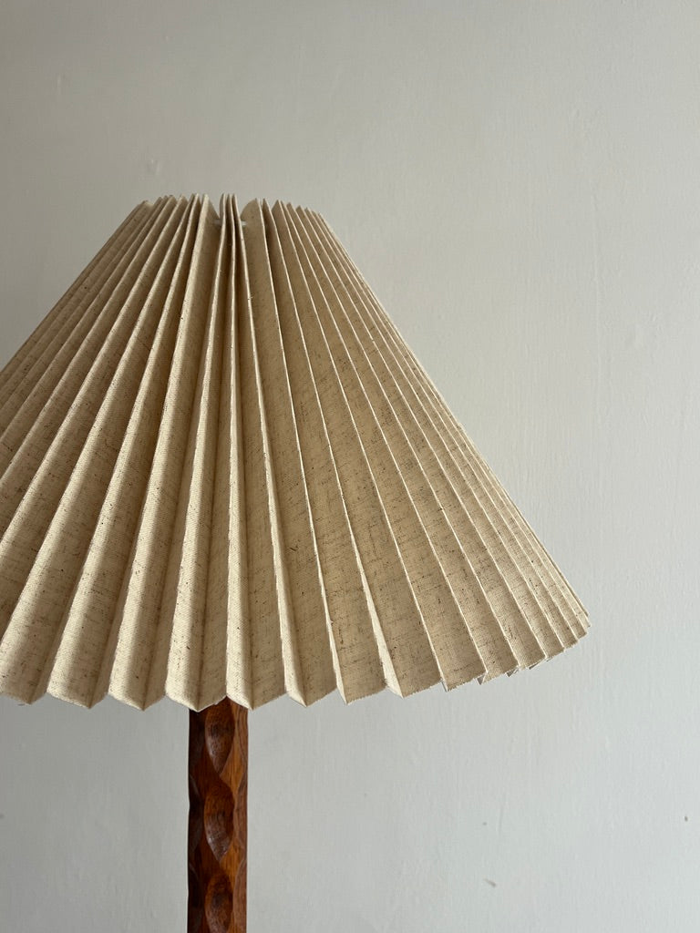 TALL WOODEN ART DECO FLOOR LAMP