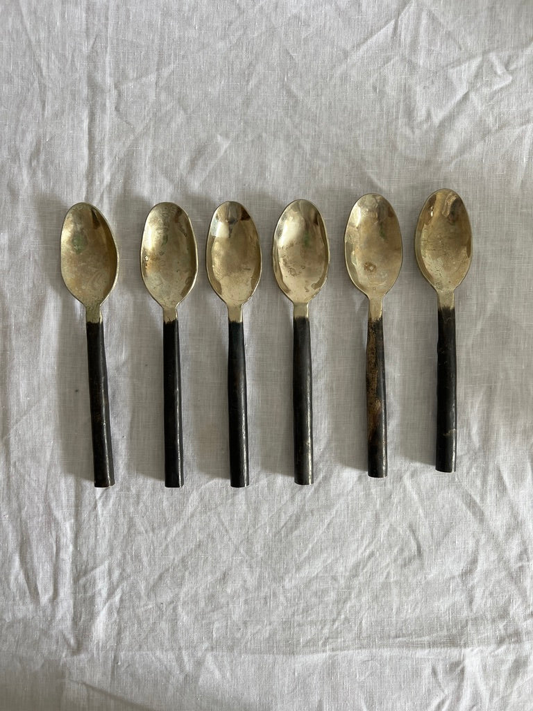 24 piece wiggle metal cutlery set