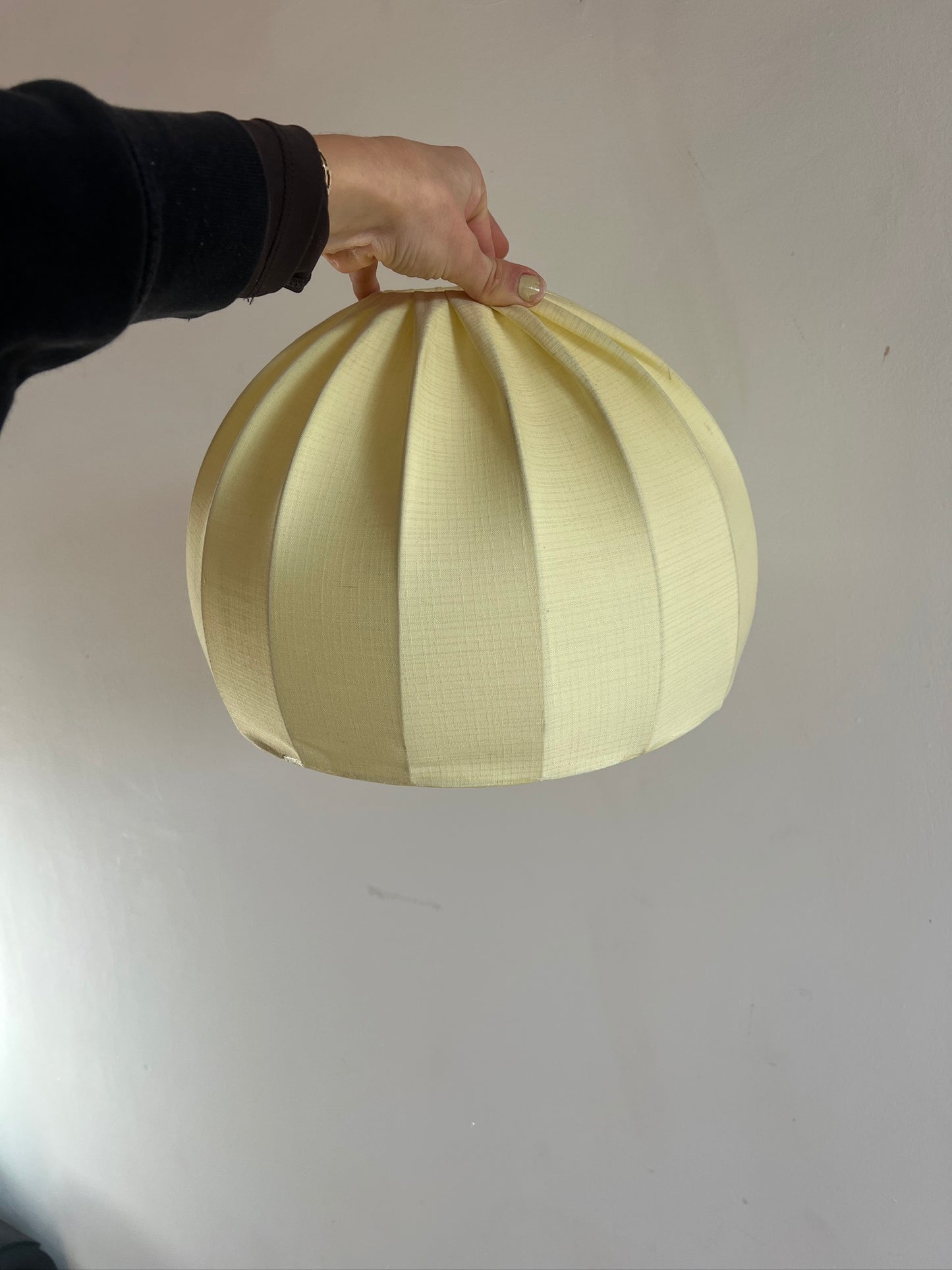 BABY LEMON YELLOW COCOON LIGHT SHADE