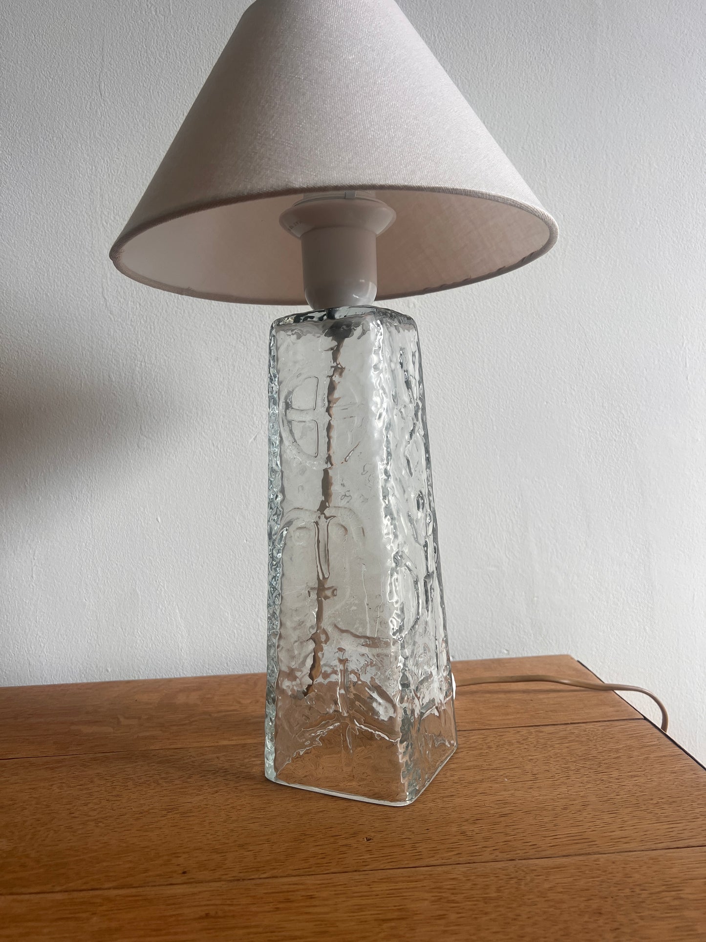 70S SWEDISH GLASS TABLE LAMP