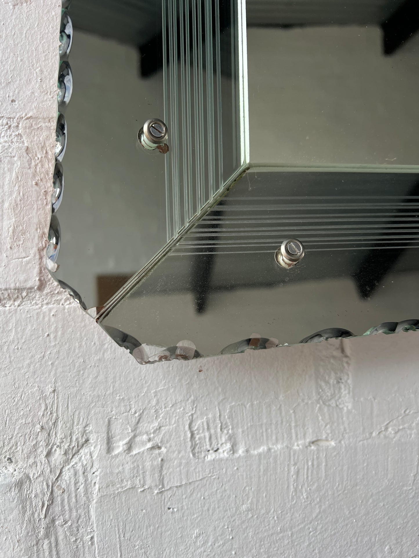 VENETIAN STYLE GLASS FRAMED MIRROR