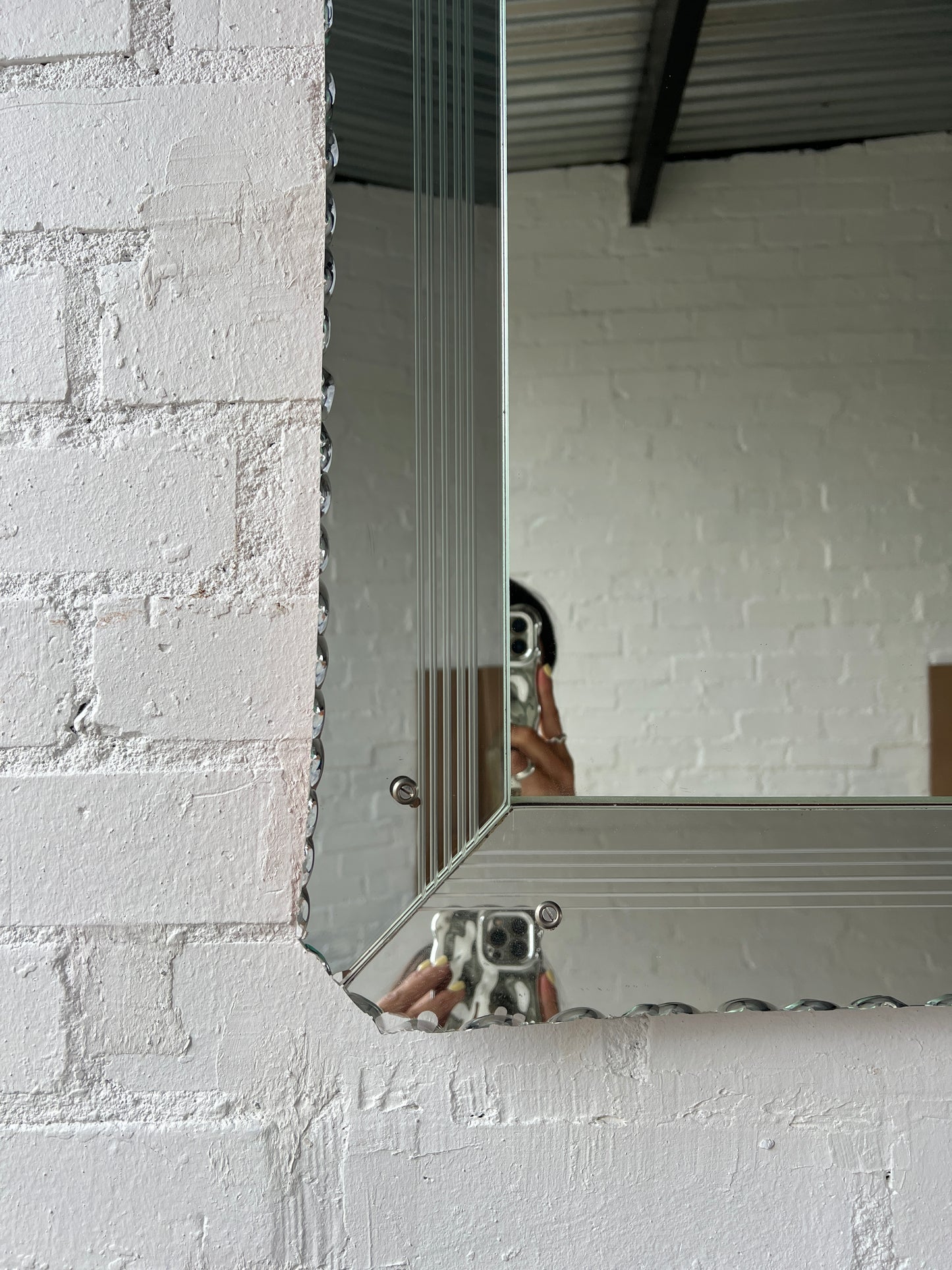 VENETIAN STYLE GLASS FRAMED MIRROR