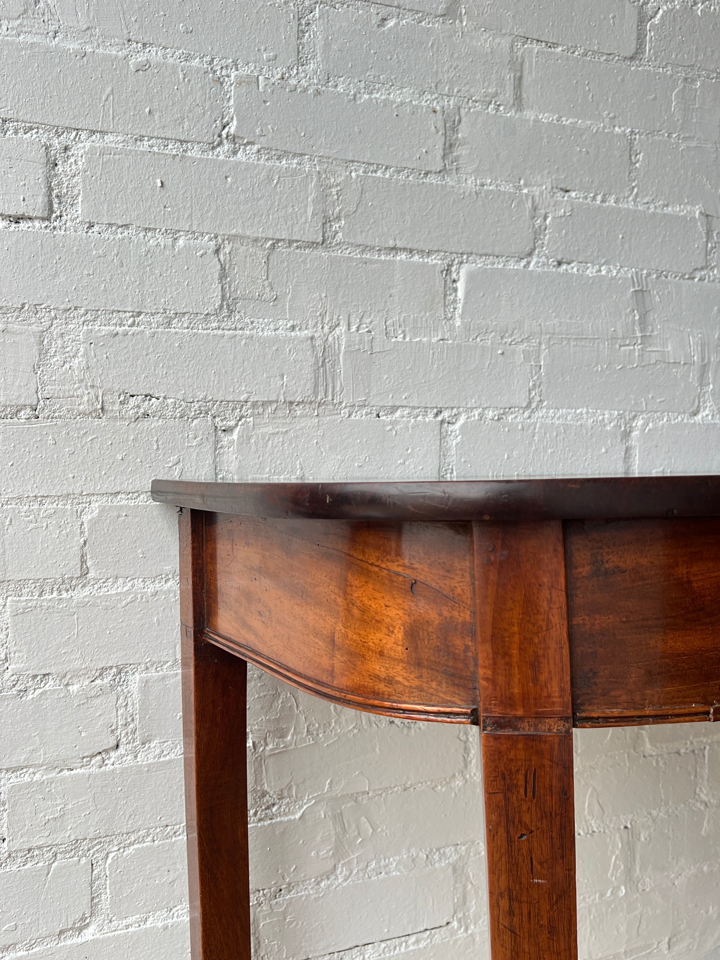 MAHOGANY HALLWAY CONSOLE TABLE