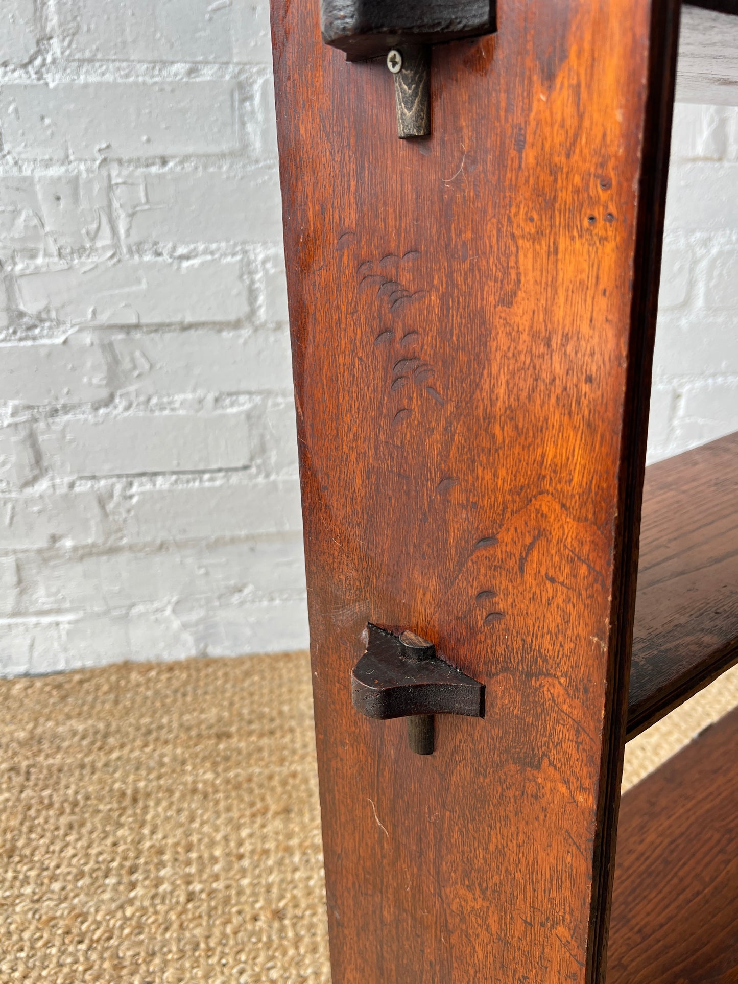 OPEN BACK WALL MOUNTED BOOKCASE