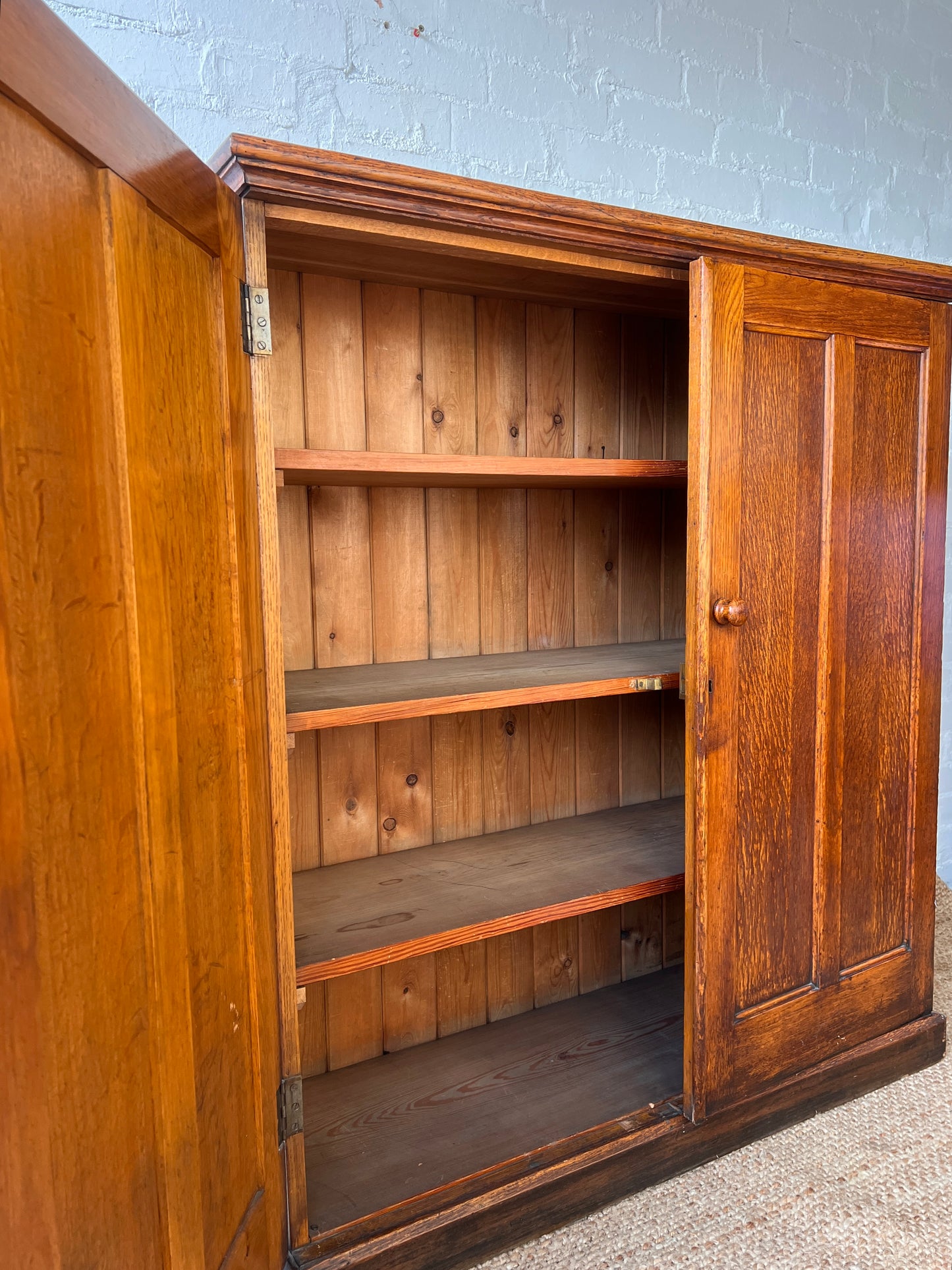 LARGE ENGLISH ANTIQUE TALL CUPBOARD