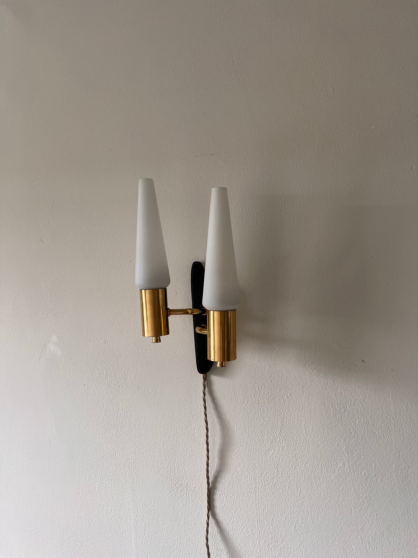 SWEDISH BLACK & OPAL GLASS WALL LIGHT