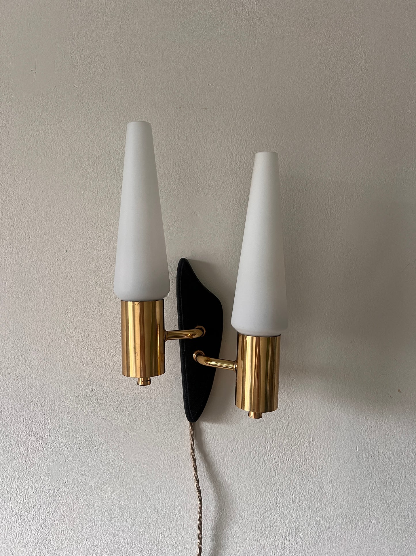 SWEDISH BLACK & OPAL GLASS WALL LIGHT