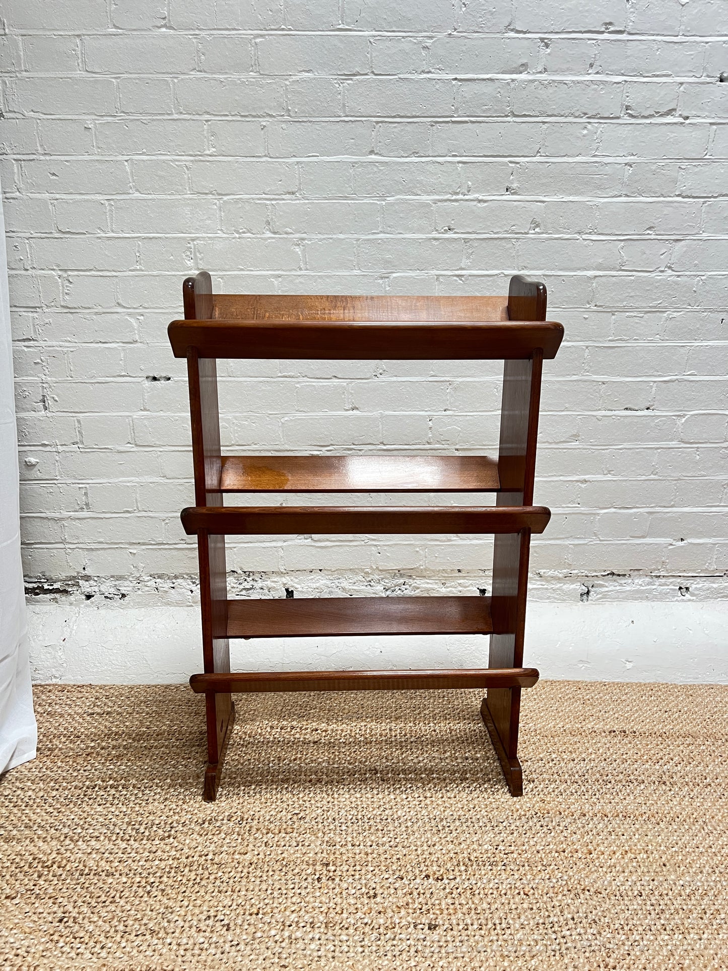 VINTAGE SHOE RACK