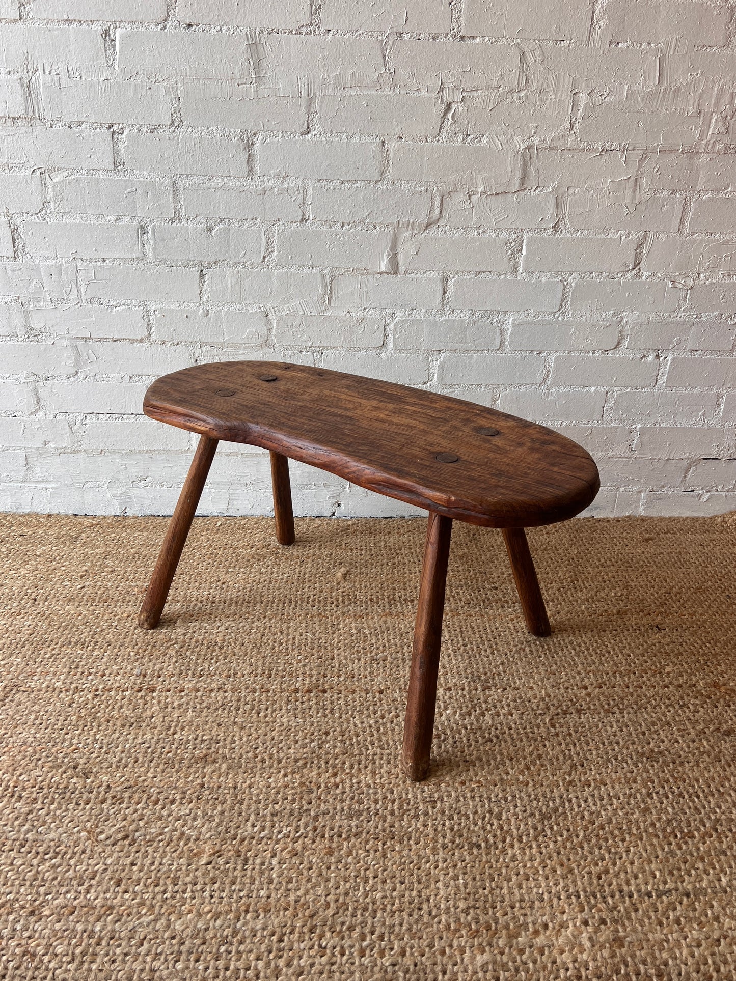 FRENCH LIVE EGE CURVED OAK BENCH