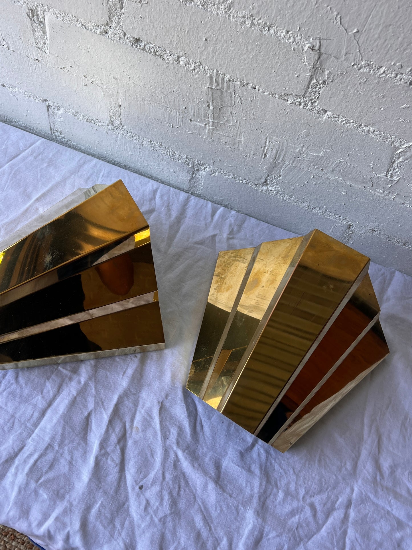 PAIR Of 80S ITALIAN WALL LIGHTS