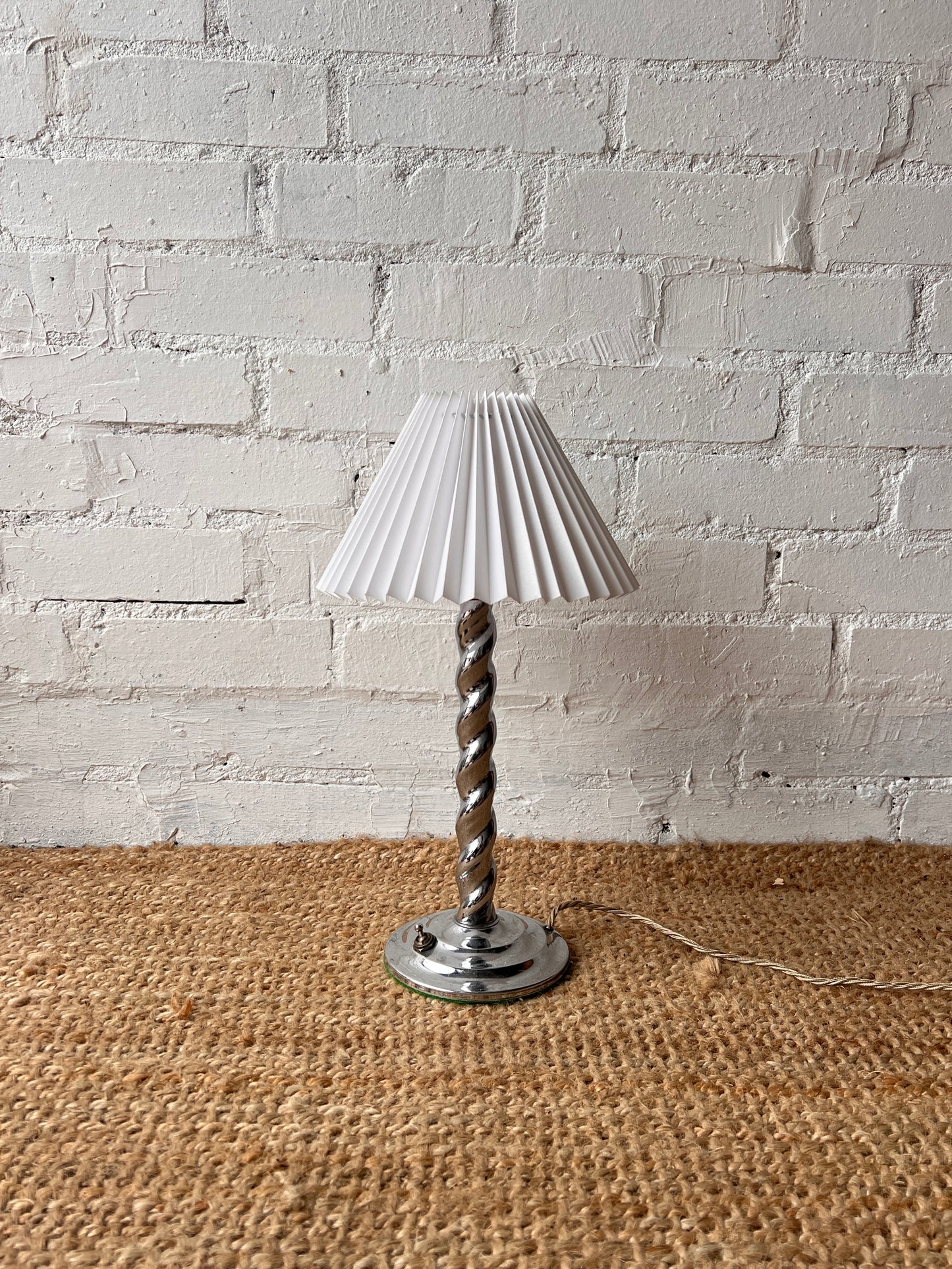 CHROME ART DECO TWISTED TABLE LAMP