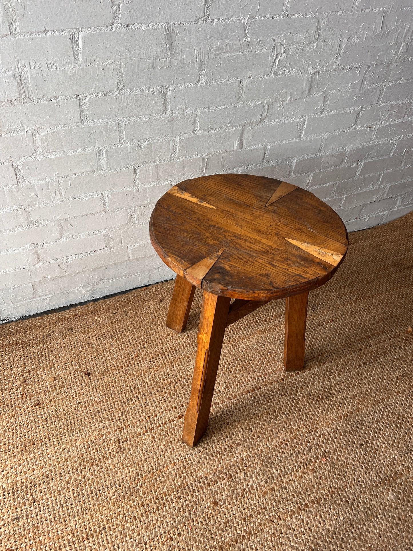 ARTS AND CRATFS SIDE TABLE