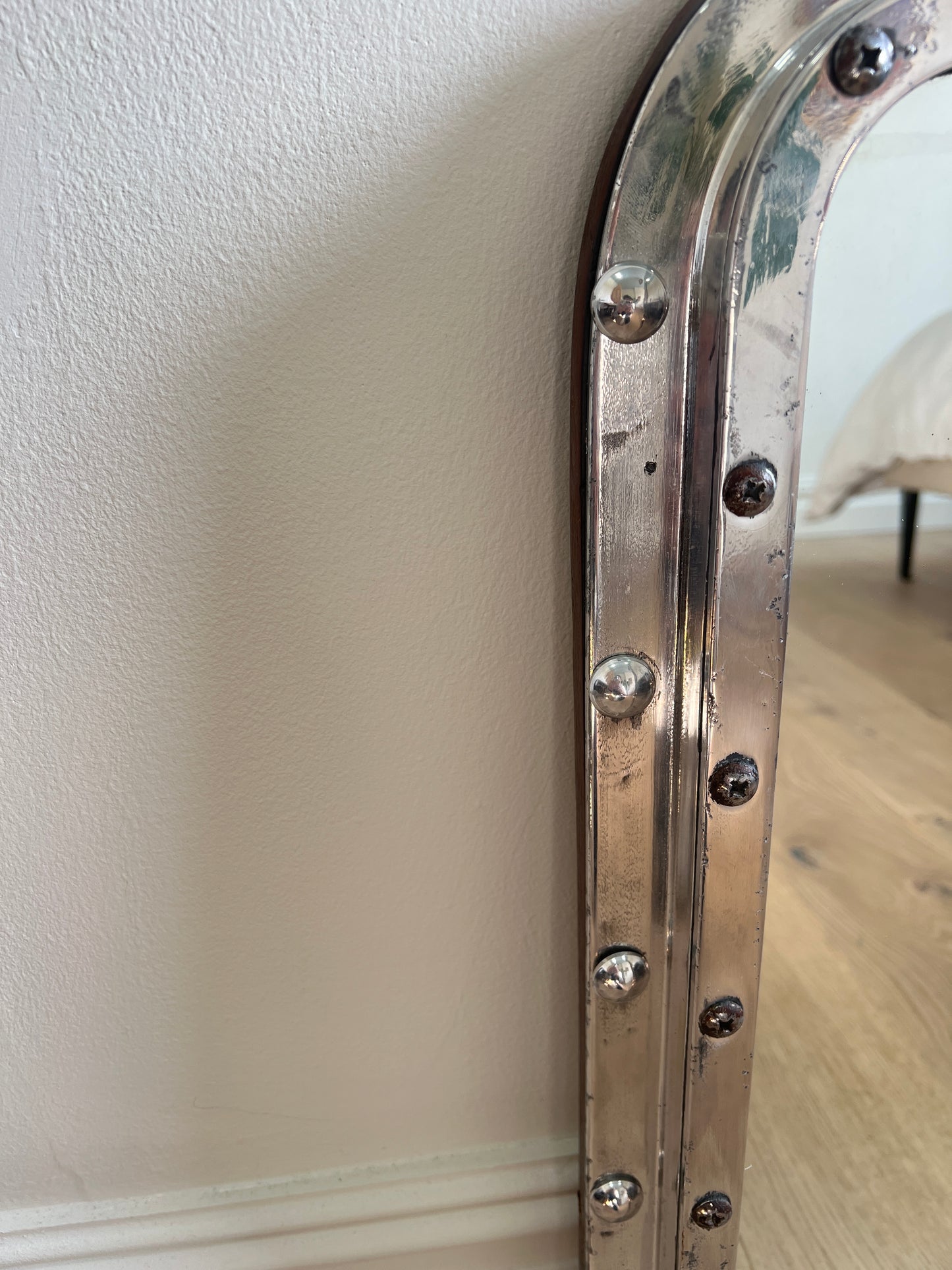 ALUMINIUM PORTHOLE MIRROR