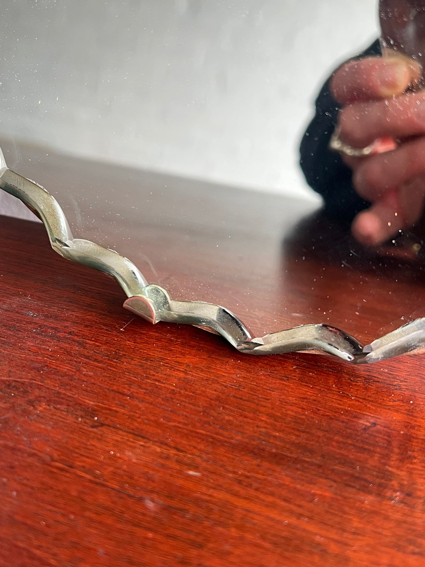BEVELLED EDGE OVAL MIRROR