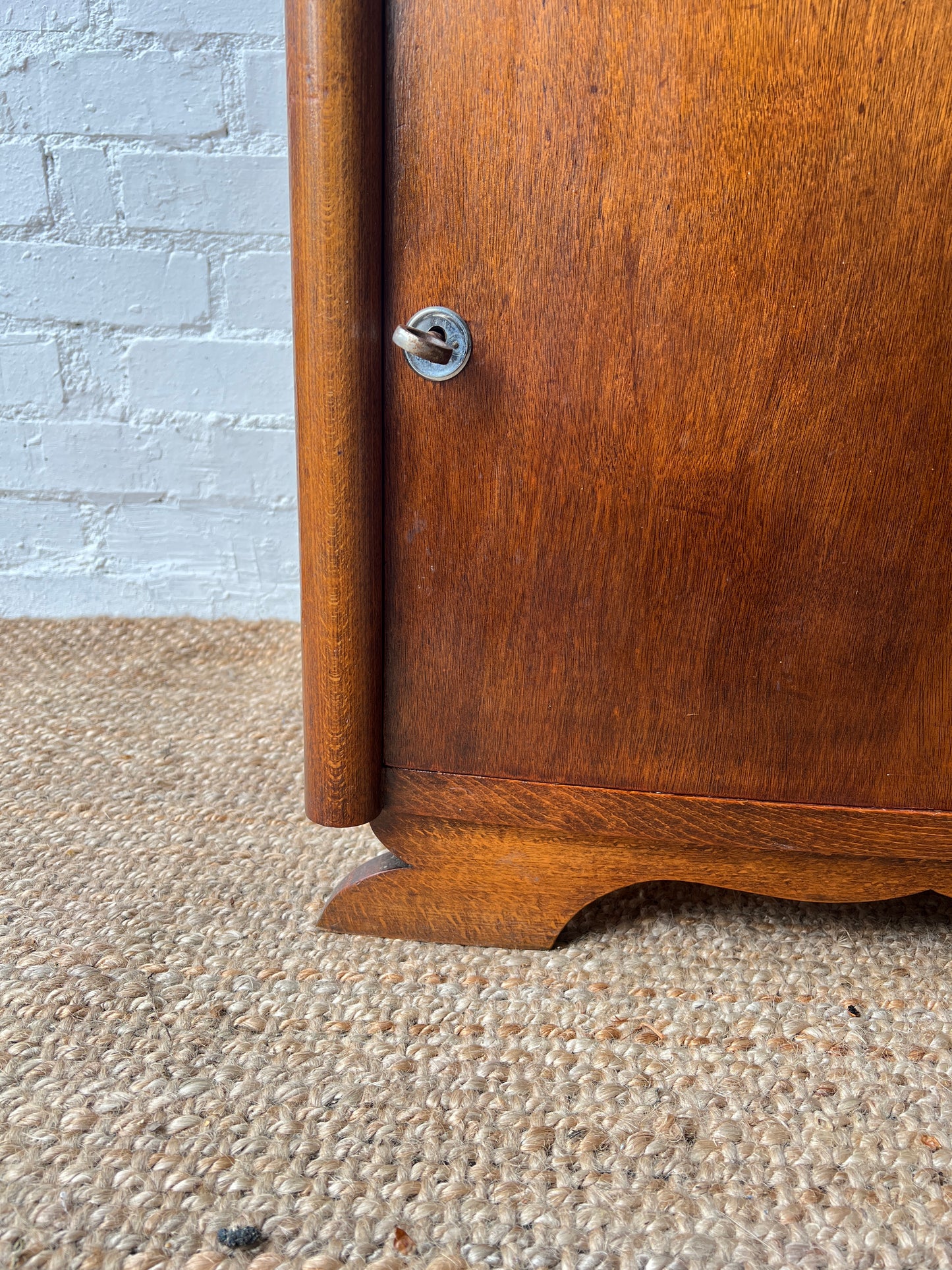 ART DECO CURVED CABINET