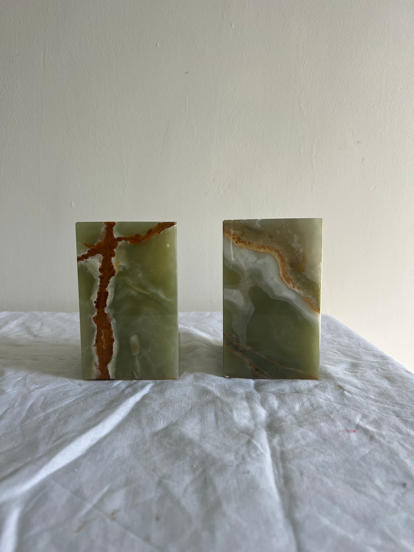 PAIR OF ONYX SPHERE BOOK ENDS