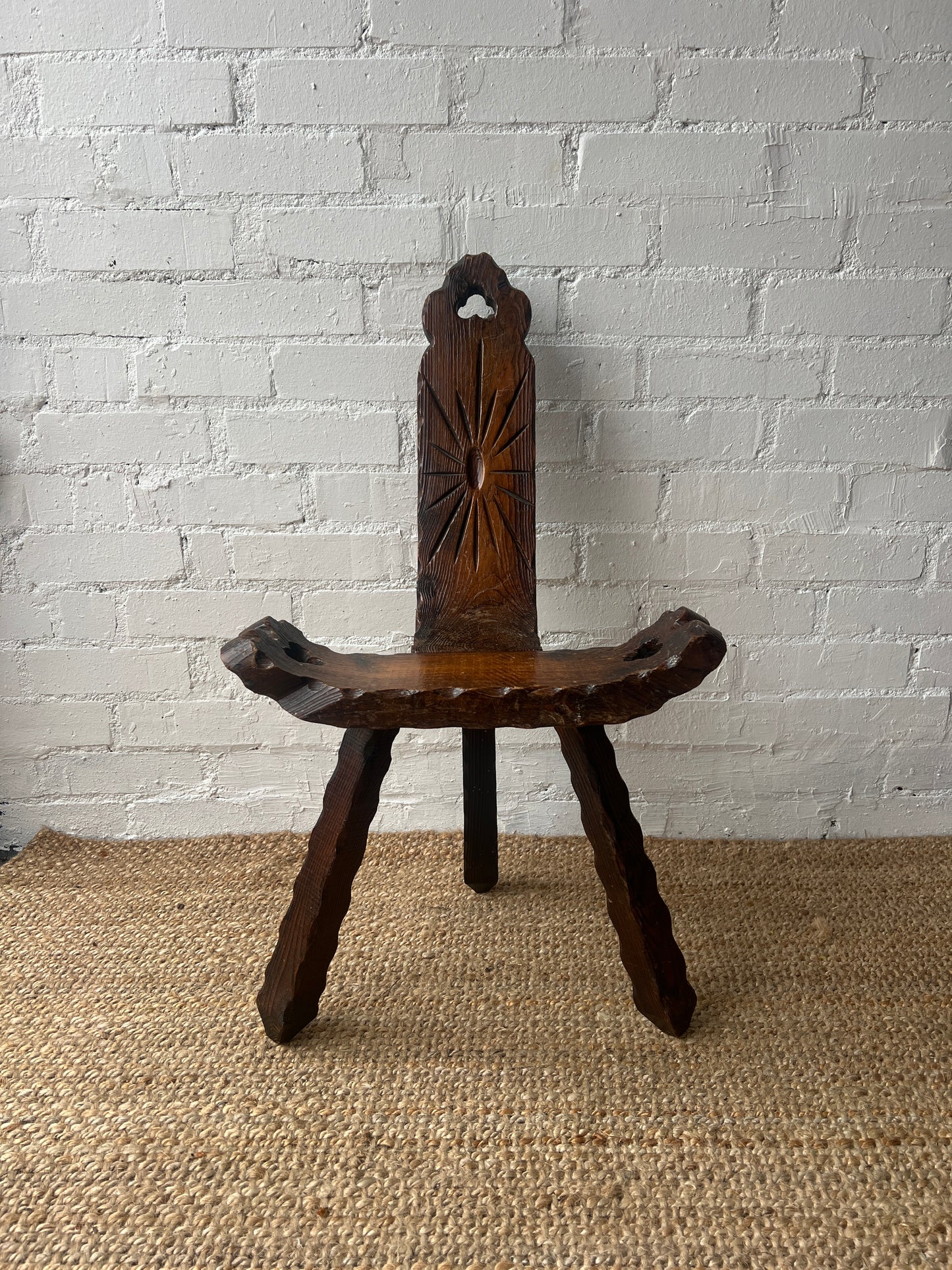 CARVED WOODEN BAROQUE BIRTHING CHAIR