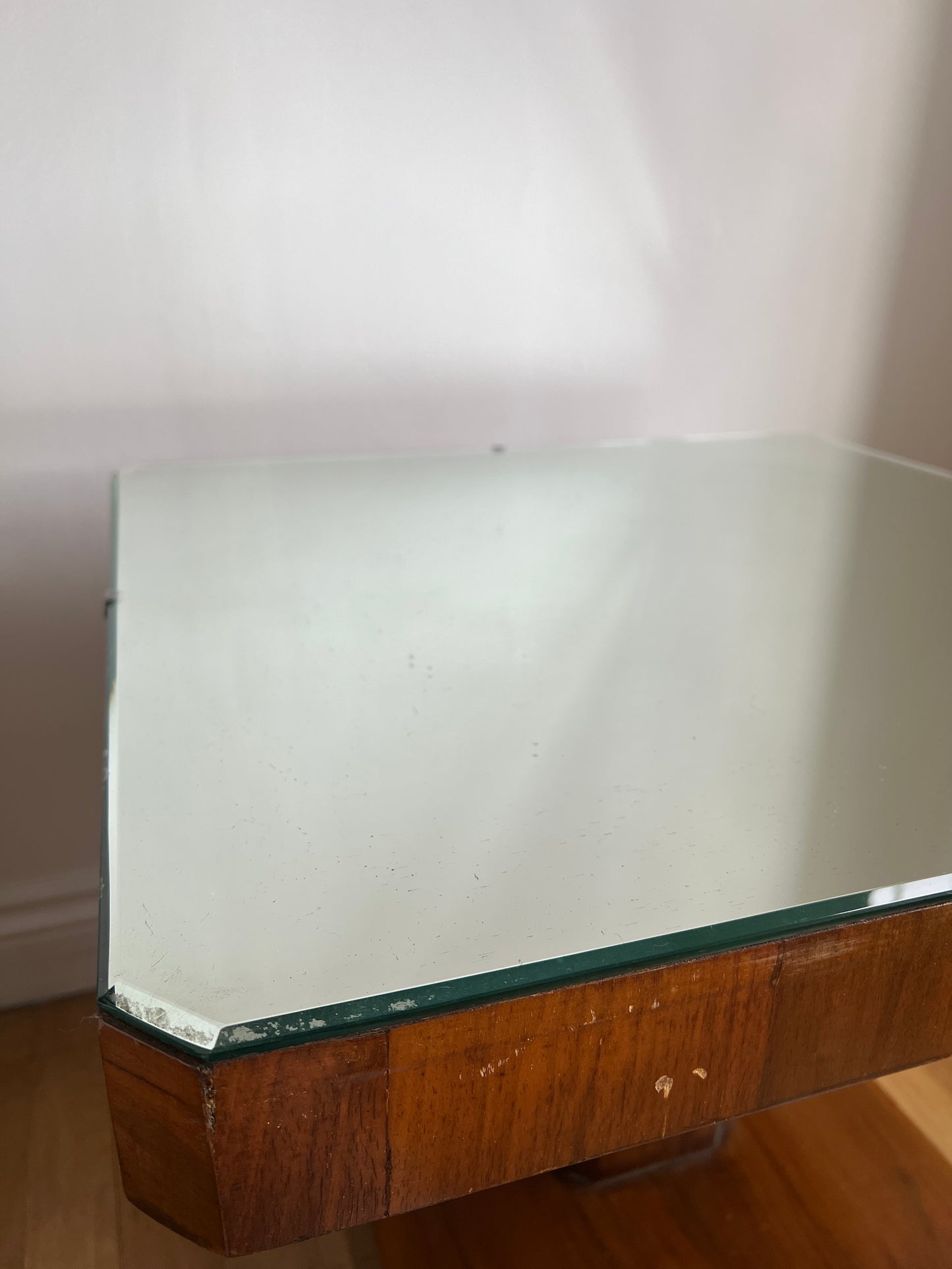 Square veneered Art Deco mirror topped table