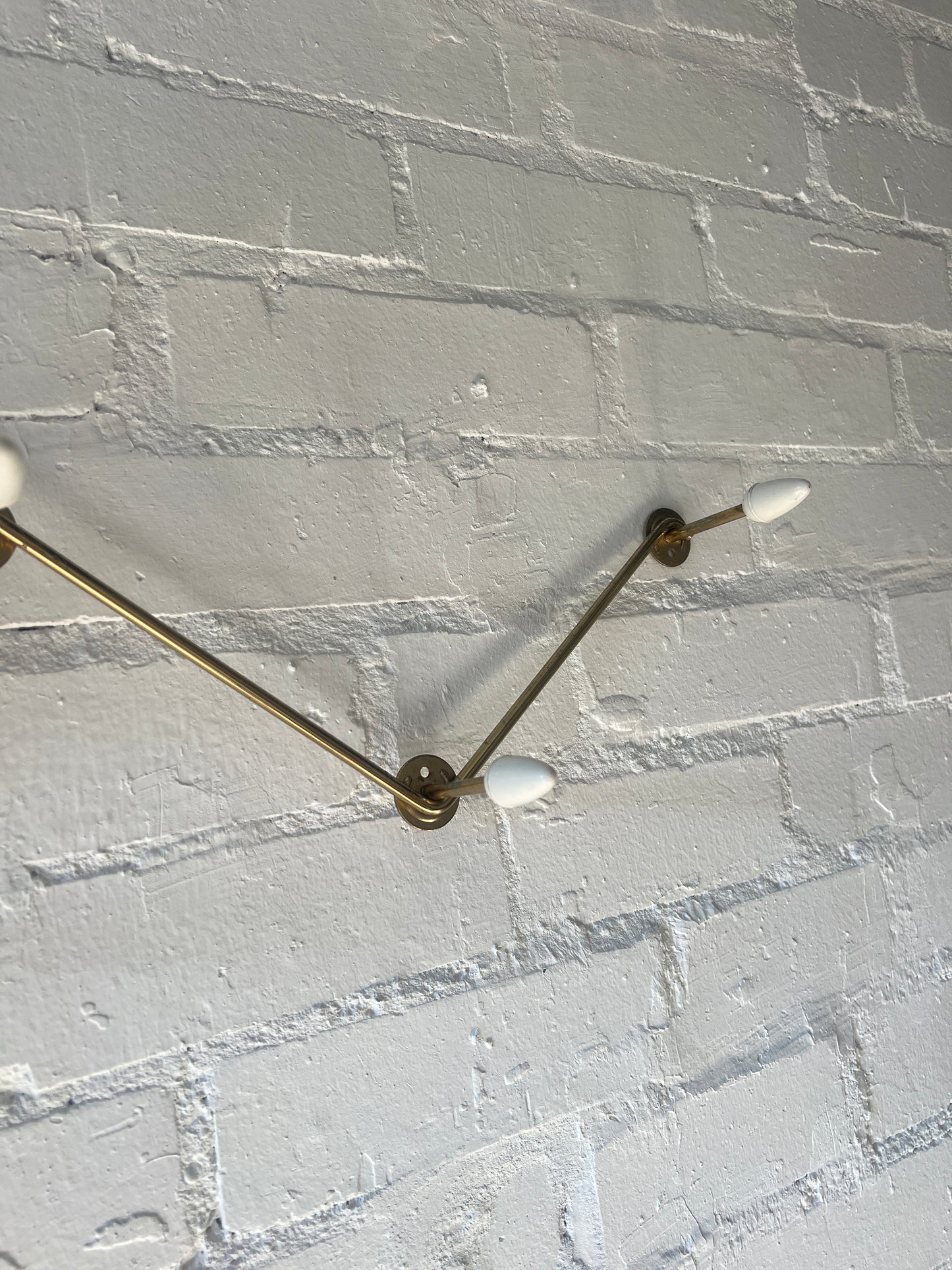 50S WHITE AND BRASS WALL HOOKS
