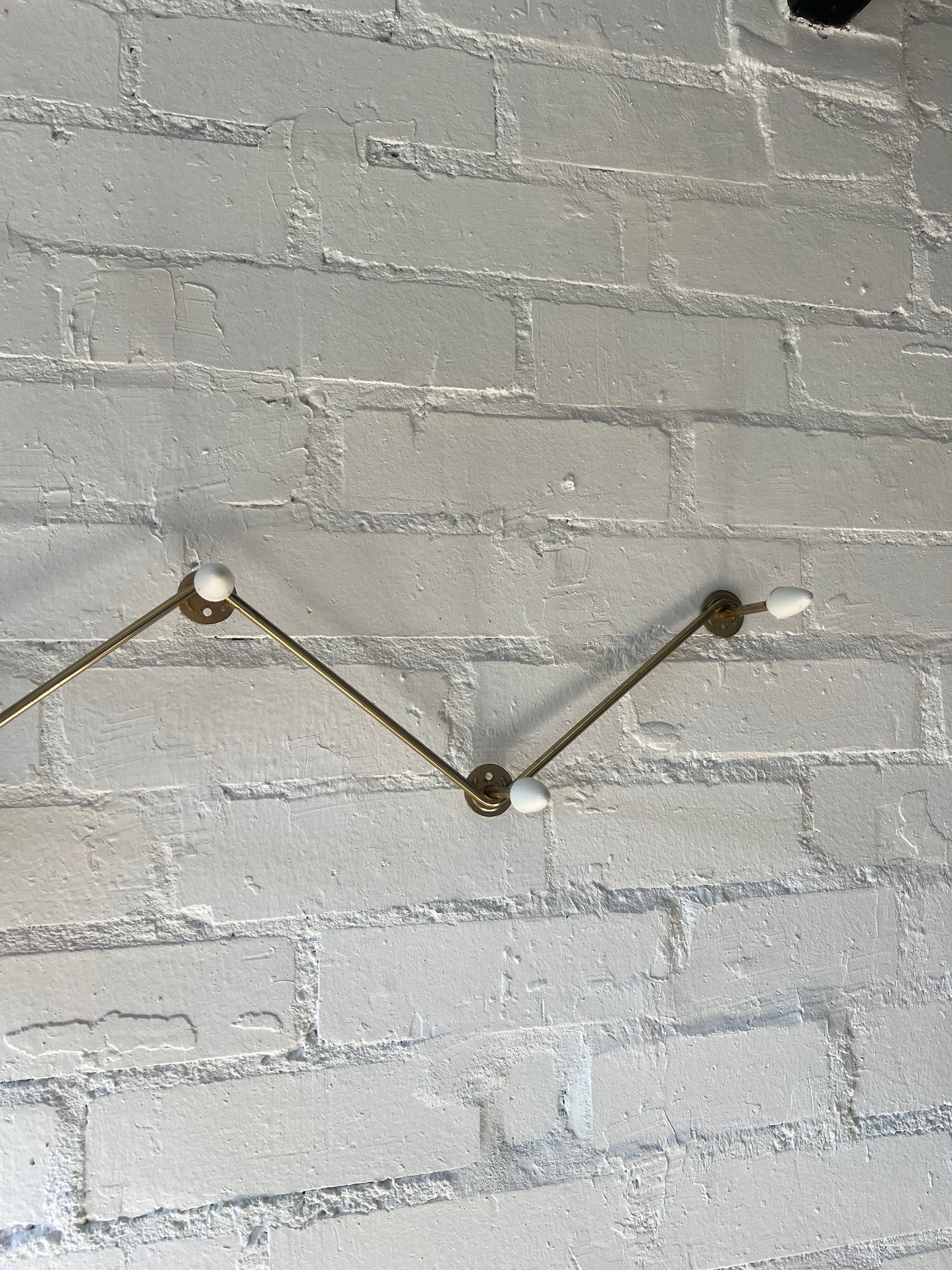 50S WHITE AND BRASS WALL HOOKS