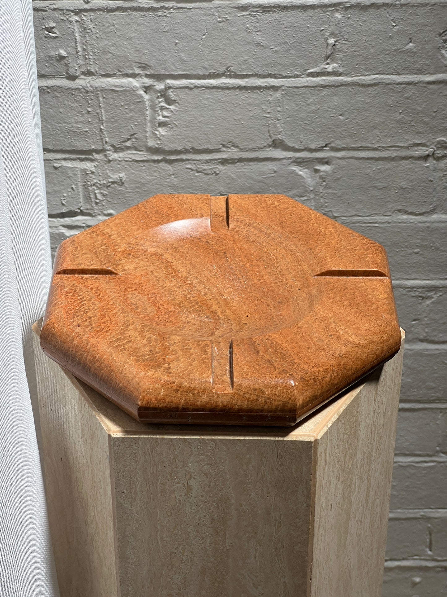 VINTAGE RED MARBLE ASHTRAY