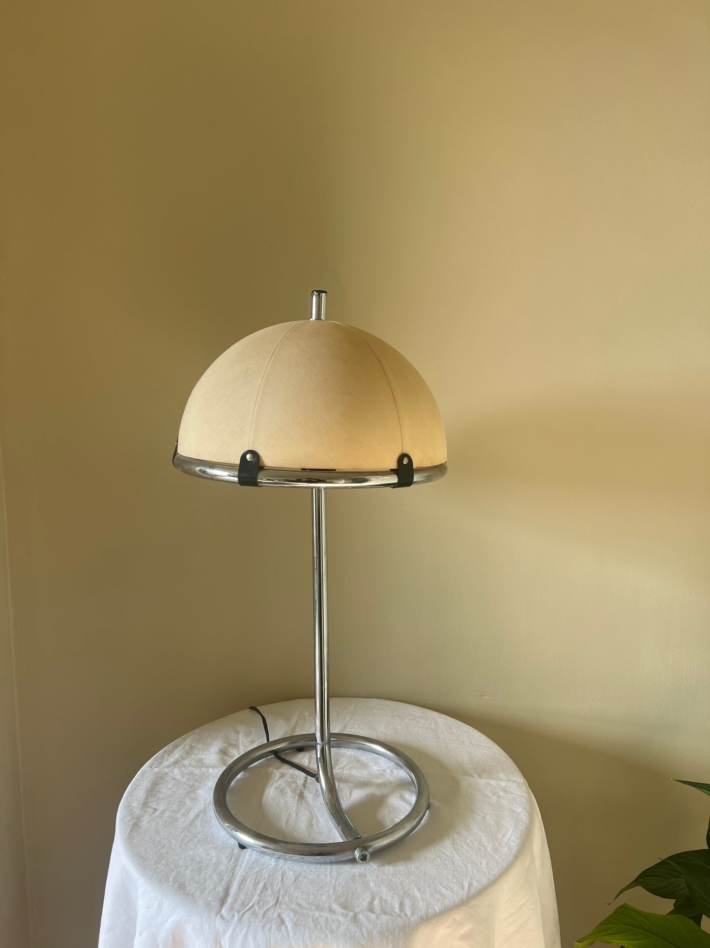 70S CHROME TABLE LAMP