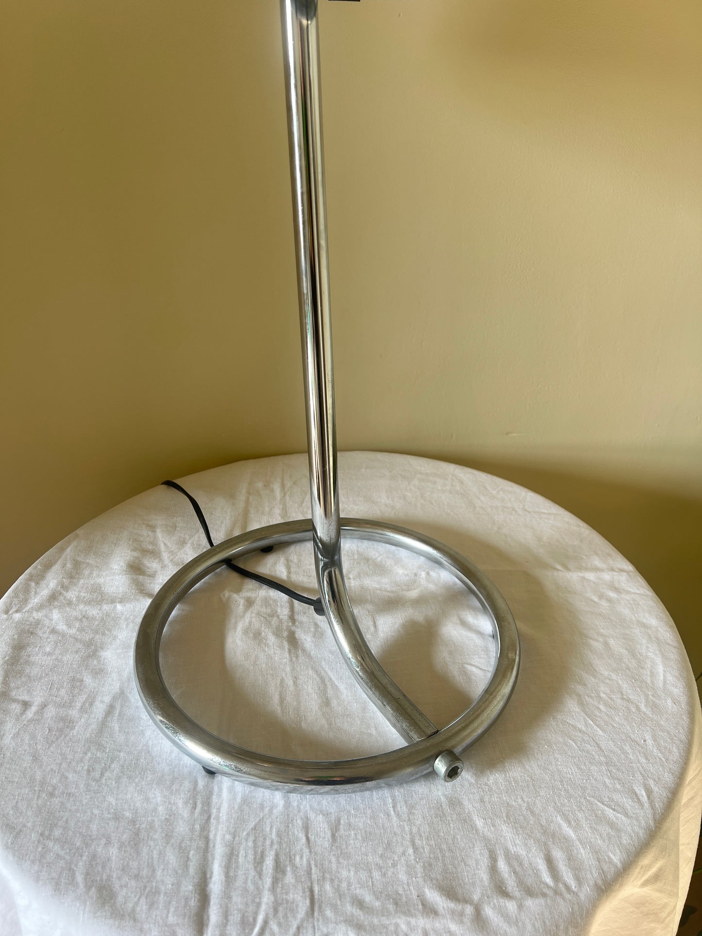 70S CHROME TABLE LAMP