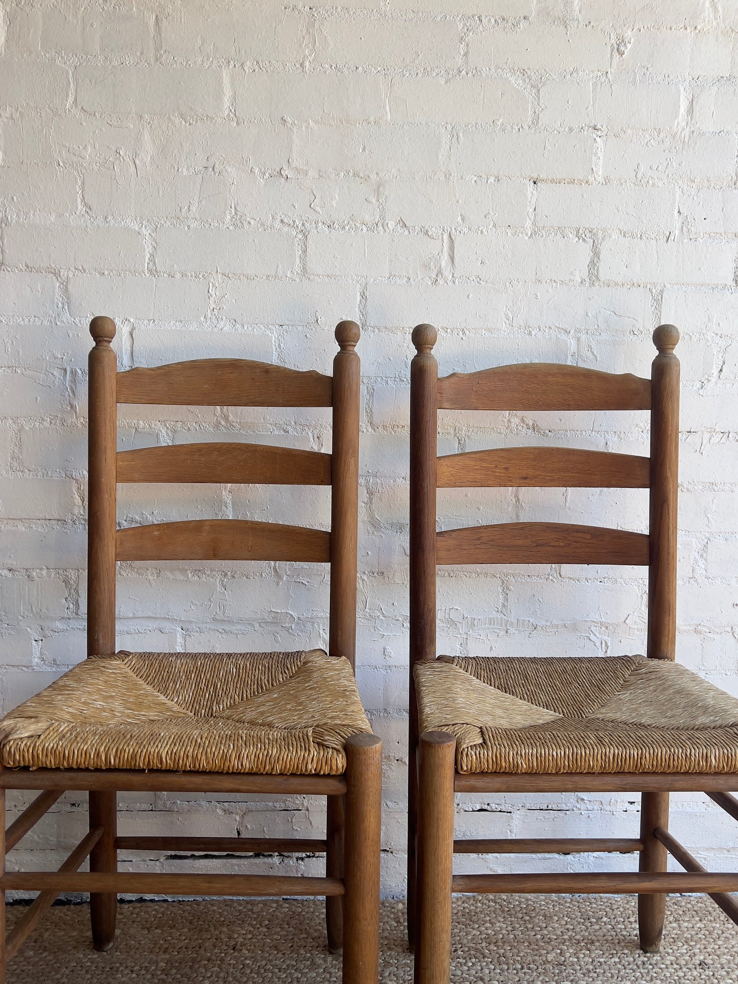 SET OF SIX RUSH DINING CHAIRS