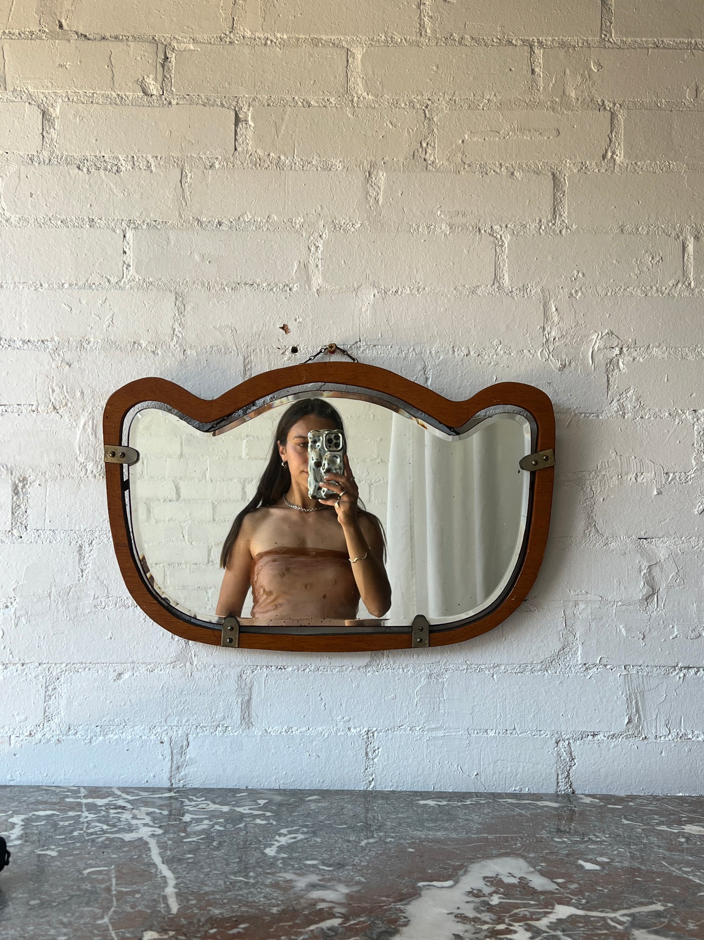 CROWN SHAPED FRAMED MIRROR