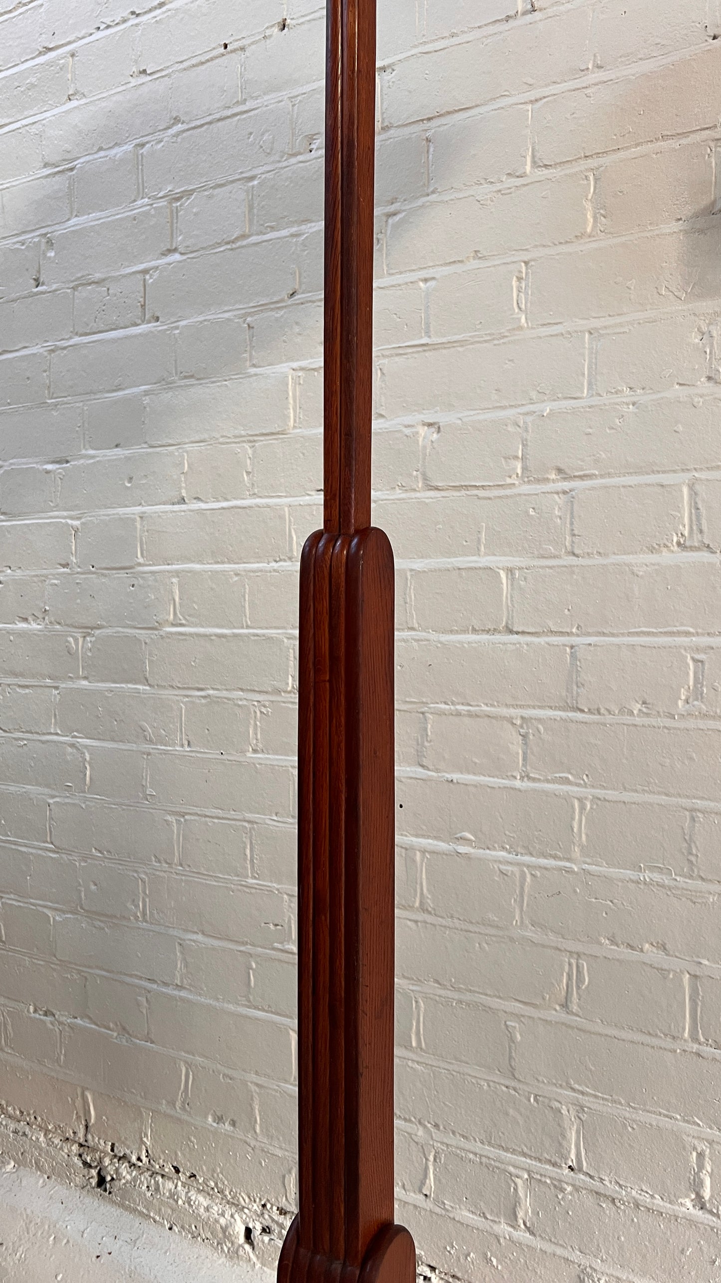 ART DECO FLOOR LAMP