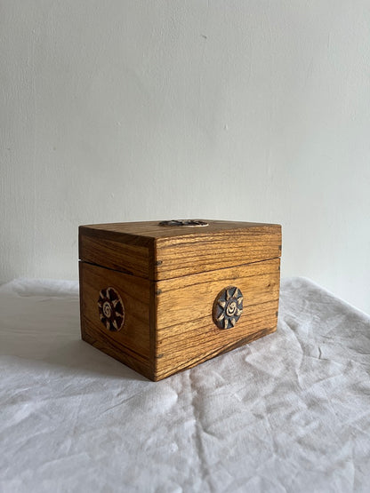 WOODEN SUN BOX