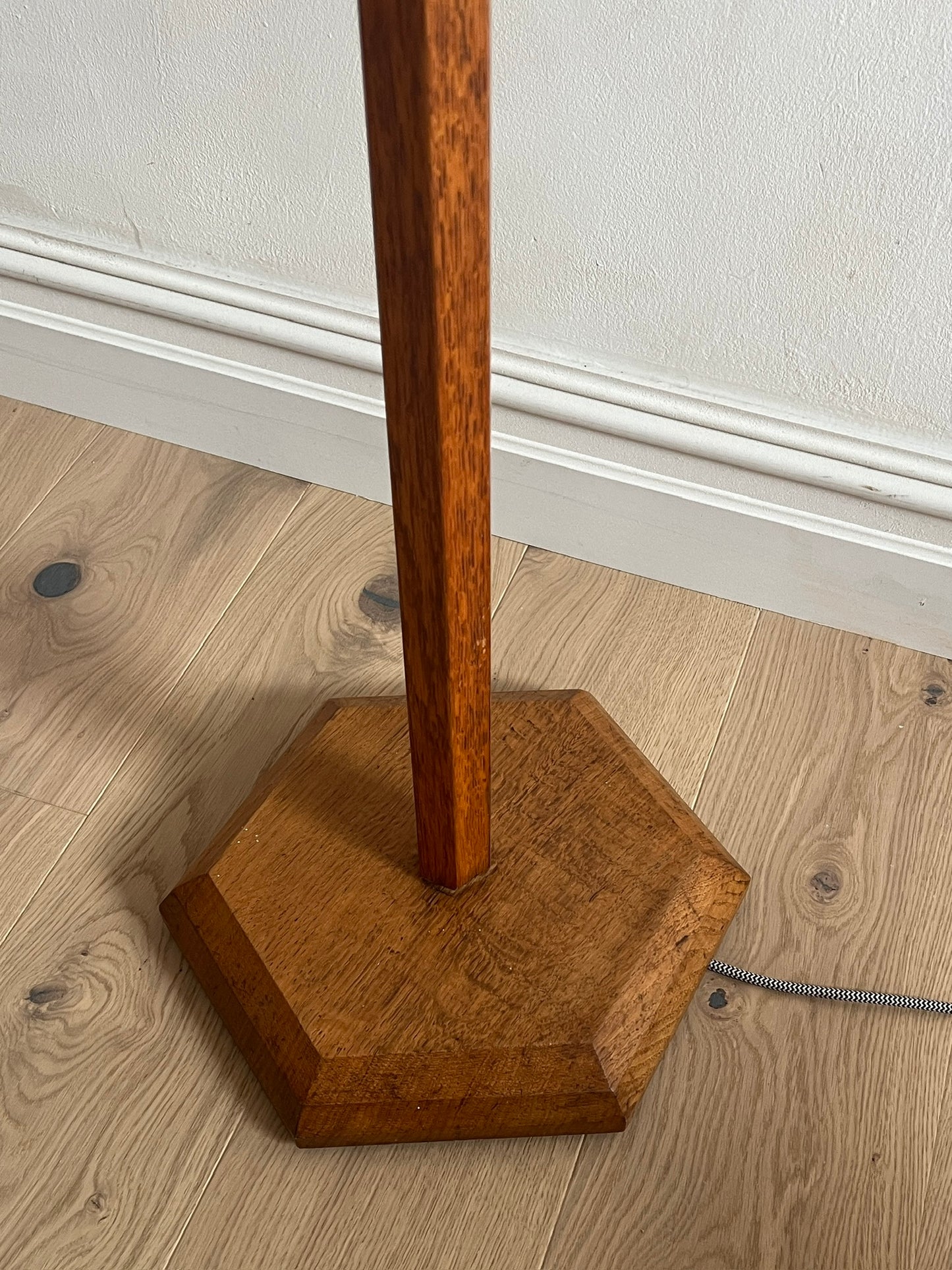 TALL WOODEN ART DECO FLOOR LAMP