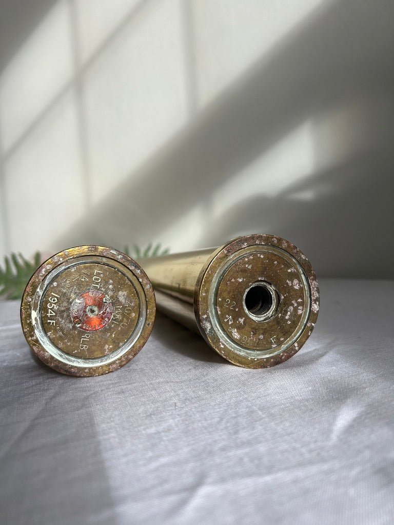 Single brass artillery case / vase