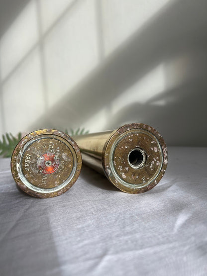 Single brass artillery case / vase