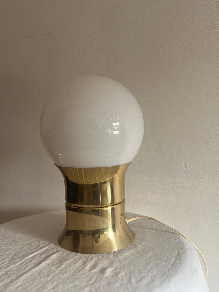 SPACE AGE STYLE GLOBE TABLE LAMP